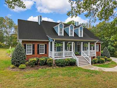 2789 Lake Wylie Dr Rock Hill, SC 29732