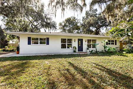 405 N Bryan CIRCLE Brandon, FL 33511