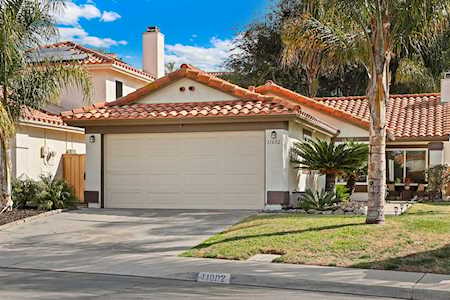 11002 Shy Bird Ln Sabre Springs, CA 92128