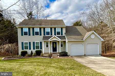 6 Banff Dr Mullica Hill, NJ 08062
