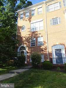 961 S Randolph St Arlington, VA 22204