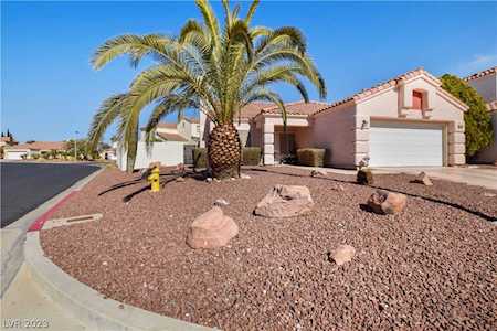 1408 Country Hollow Dr Las Vegas, NV 89117
