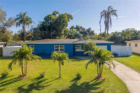 7560 15th Ave N St. Petersburg, FL 33710