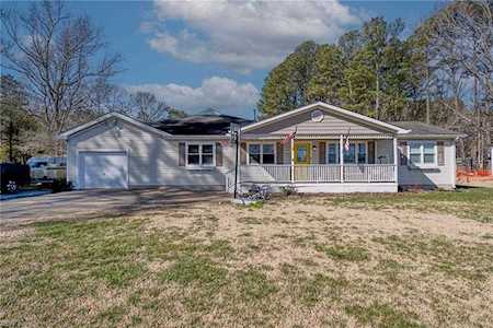 940 Blackwater Rd Chesapeake, VA 23322