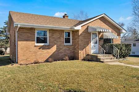 1710 Cora St Crest Hill, IL 60403