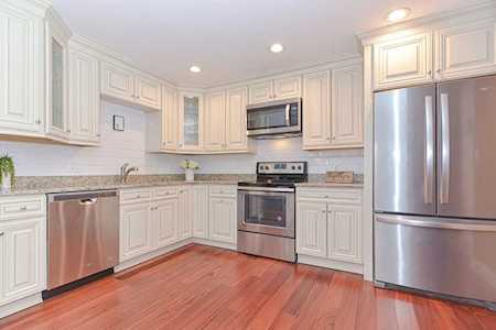36 Pleasant Dr #37 Stoughton, MA 02072