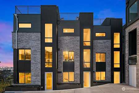 615 Wheeler St Seattle, WA 98109