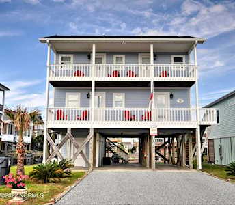 105 Lumberton Street Holden Beach Island, NC 28462