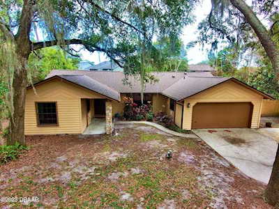 95 Knollwood Estates Drive Ormond Beach, FL 32174