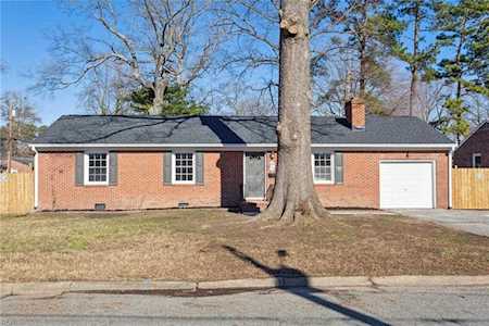 114 Opal Dr Newport News, VA 23602
