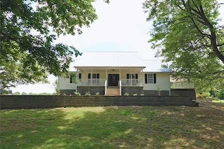 1210 Harris Hollow Rd Charlotte, TN 37036
