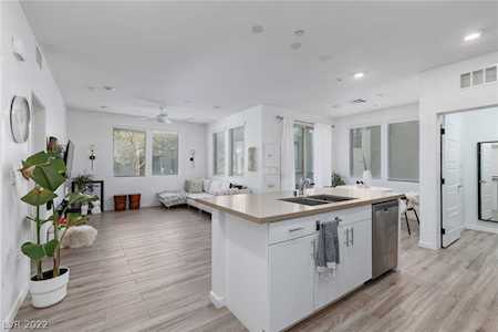 11257 Rainbow Peak Ave #108 Las Vegas, NV 89135