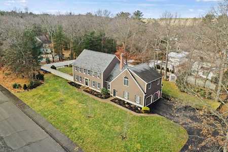 42 Cameron Drive Marlborough, MA 01752