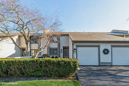 2654 Smith St Rolling Meadows, IL 60008