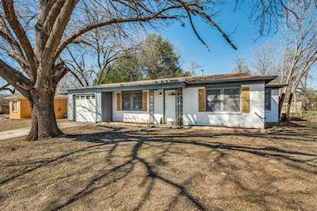 1203 Belvedere Drive Arlington, TX 76010