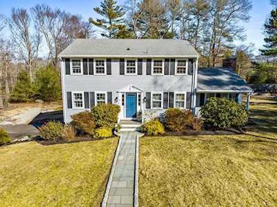 18 Barrington Way Scituate, MA 02066