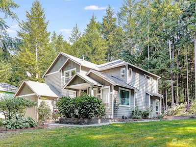 2009 NW Orenstang Ln Poulsbo, WA 98370