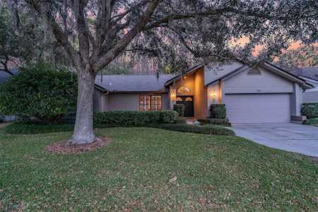 793 Centerwood Dr Tarpon Springs, FL 34688