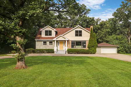 26850 N Longwood Rd Lake Forest, IL 60045