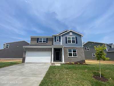 214 Ardmore Crossing Dr Shelbyville, KY 40065
