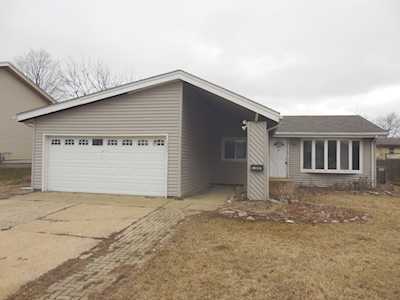 1286 Appletree Ln Aurora, IL 60506