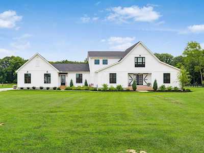 14488 Center Village Road Galena, OH 43021