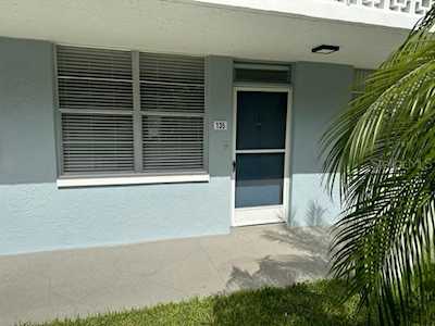 4715 Bay St NE #135 St. Petersburg, FL 33703
