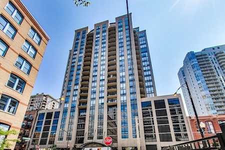 435 W Erie St #1008 Chicago, IL 60654