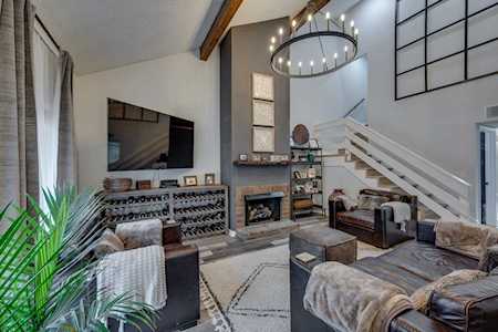 1004 Pebble Brook Nashville, TN 37221