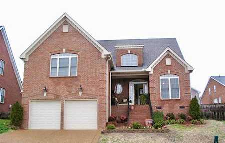 621 Palisades Ct Brentwood, TN 37027
