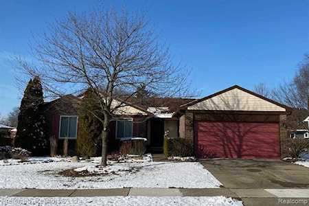 1133 High Ridge Dr Canton Twp, MI 48187