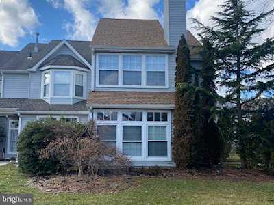 821 Thoreau Ln Williamstown, NJ 08094