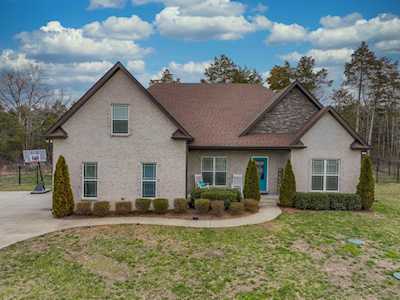 233 Amazonway Rdg Murfreesboro, TN 37130