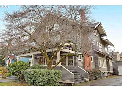 2208 NE 23rd AVE Portland, OR 97212