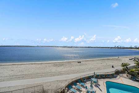 1145 Pacific Beach Drive #308 San Diego, CA 92109