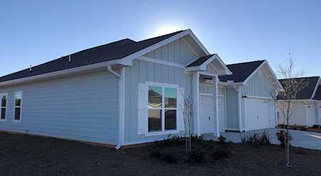 68 Hammock Oaks Circle Freeport, FL 32439