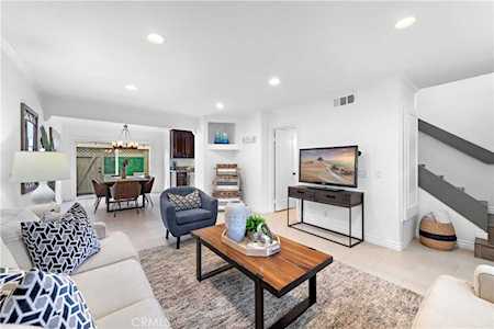12 Sand Dollar Ct #6 Newport Beach, CA 92663
