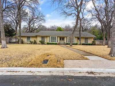 3917 Overton Park Drive E Fort Worth, TX 76109