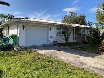 1385 Lincoln Ave North Fort Myers, FL 33917