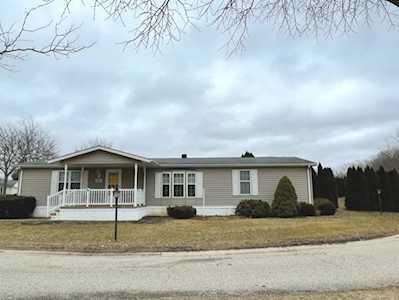 800 Cayuga Trl Marengo, IL 60152