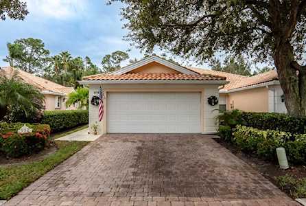 932 SW Tamarrow Place Stuart, FL 34997
