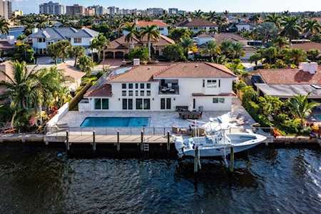 953 Hyacinth Drive Delray Beach, FL 33483