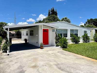 414 SW 15th Avenue Delray Beach, FL 33444
