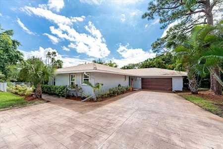 799 NW Victory Lane Stuart, FL 34994