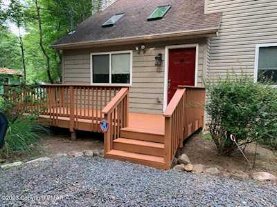 90 Thomas Ln Albrightsville, PA 18210