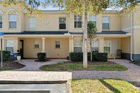 9522 Charlesberg Dr Tampa, FL 33635