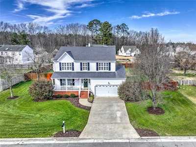 3015 Beech Grove Ln Suffolk, VA 23435