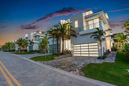 401 Ocean One Lane Juno Beach, FL 33408