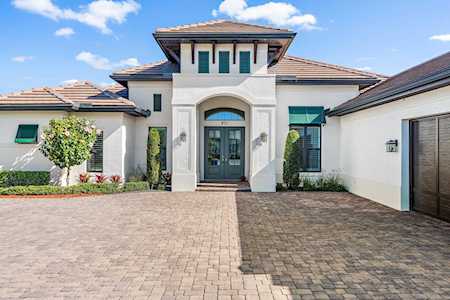 871 SW Winston Avenue Palm City, FL 34990