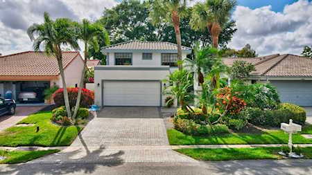 7688 Glendevon Lane Delray Beach, FL 33446